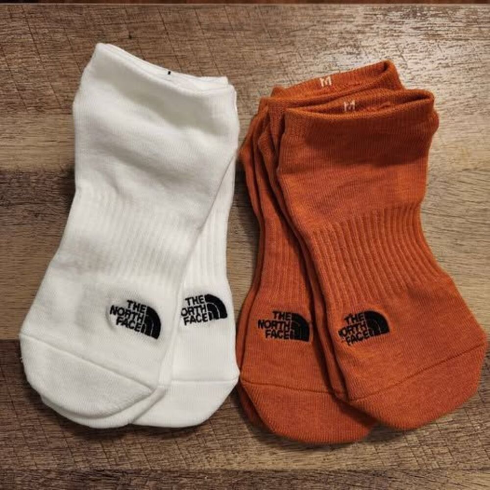 The North Face No Show Socks NEW 2 LARGE 2 MED Unisex